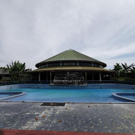 Oyo 89972 Borneo Paradise Beach Hotel Kota Kinabalu Exterior photo